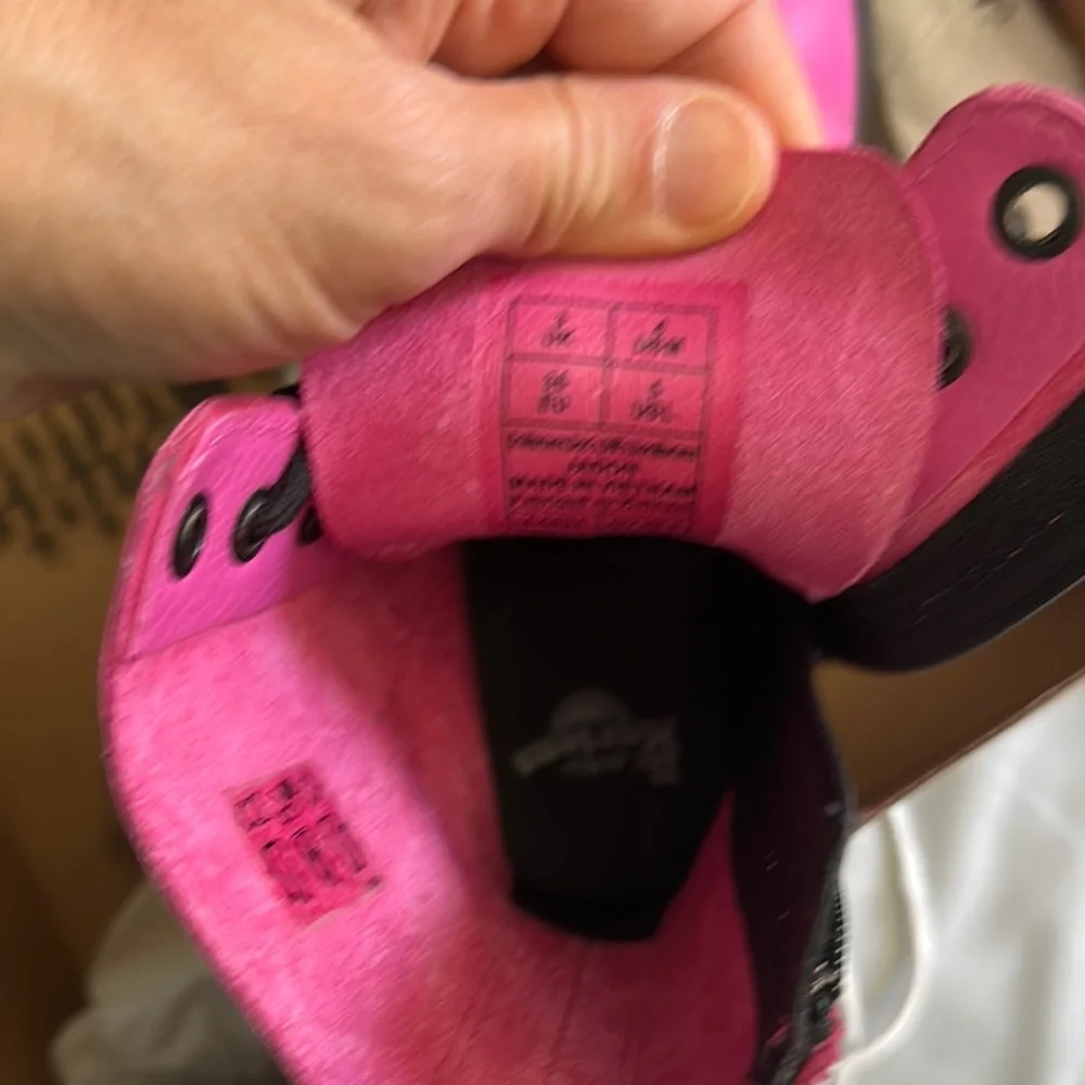 Dr. Martens Fuchsia Ankle Boots 5 - Picture 13 of 16